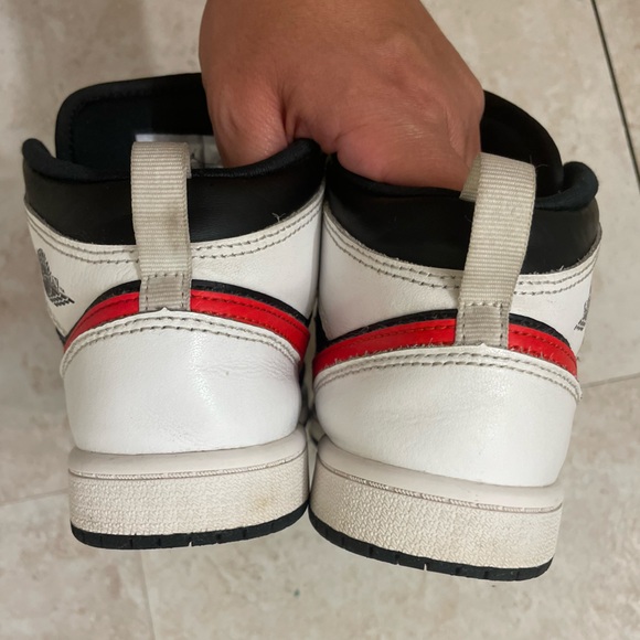 Nike Jordan 1 Mid 23 size 2.5Y great condition - Picture 4 of 6
